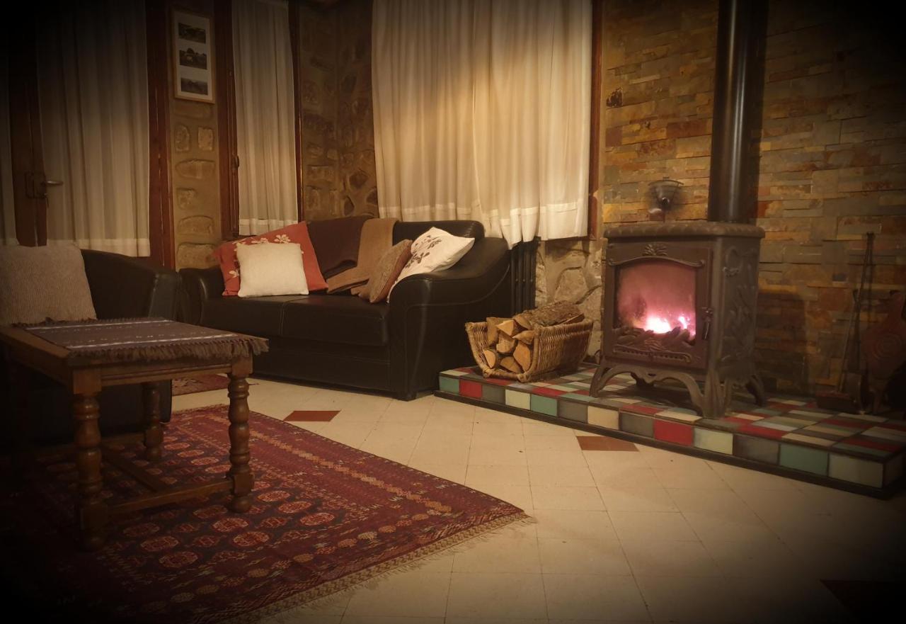 サン・ピエール・デル・フォルサ Mouli Del Riu Bed & Breakfast エクステリア 写真
