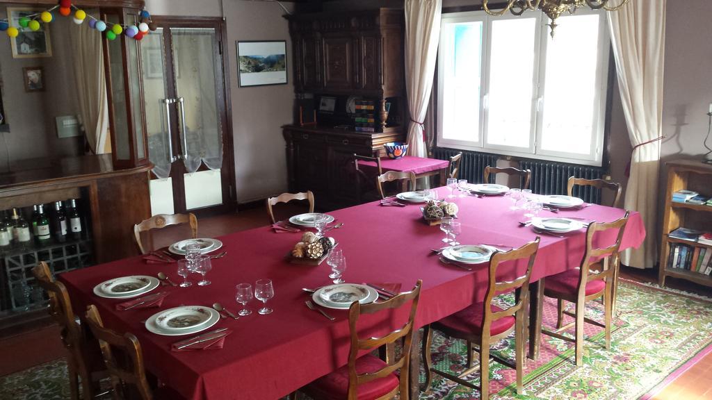 サン・ピエール・デル・フォルサ Mouli Del Riu Bed & Breakfast エクステリア 写真