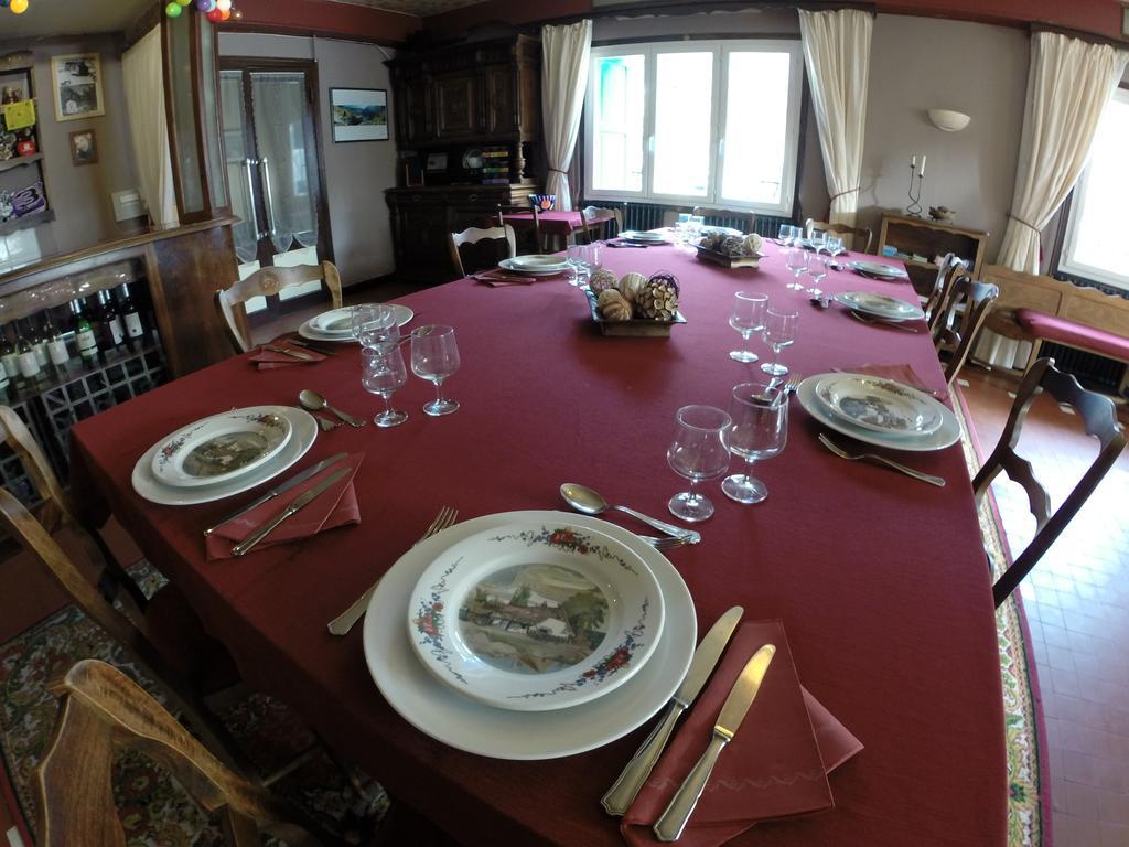 サン・ピエール・デル・フォルサ Mouli Del Riu Bed & Breakfast エクステリア 写真